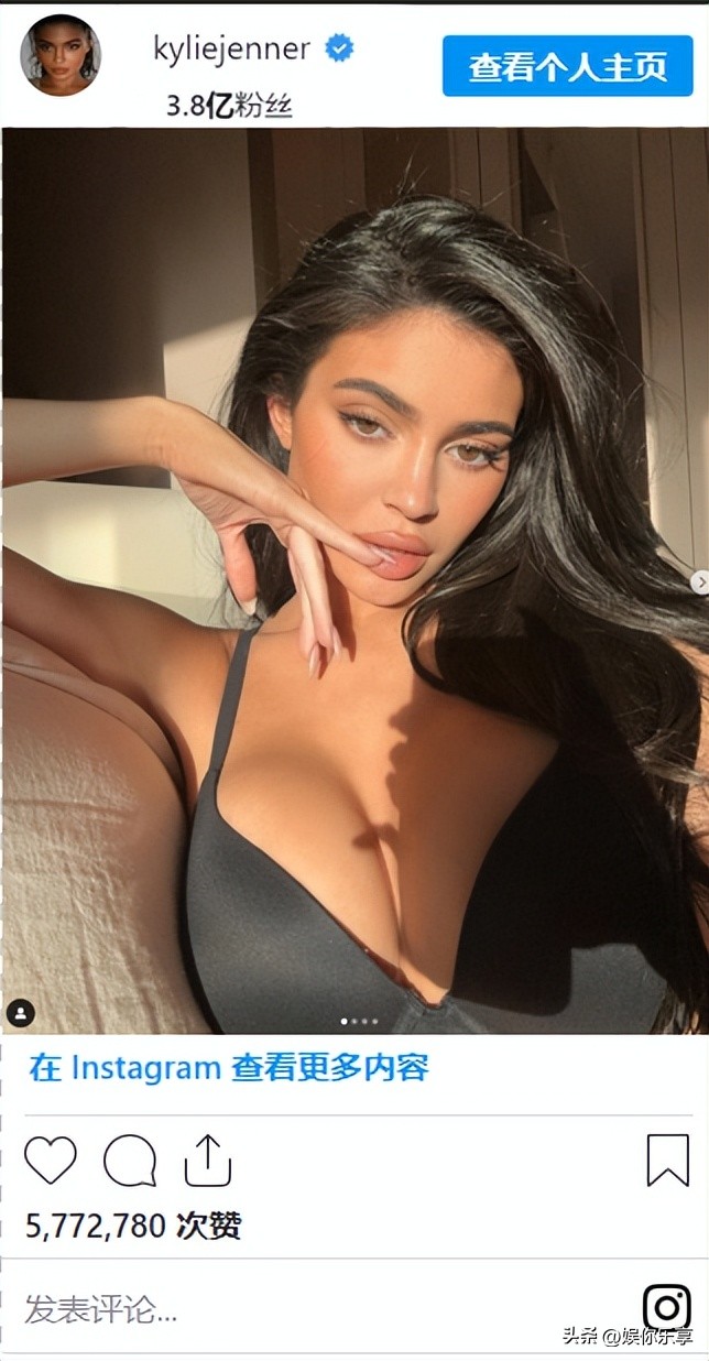 著名的卡戴珊家族的美女们,欧美顶尖名媛卡戴珊