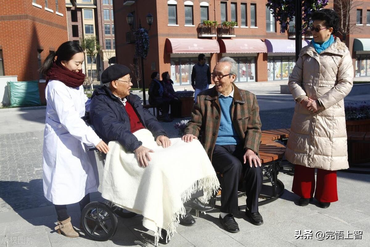 学生养老院做义工的收获,我在养老院做护工