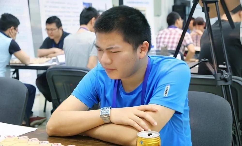 四川棋王赵攀伟,残疾棋王赵攀伟