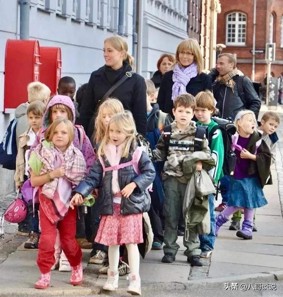 加拿大7天生活,加拿大7-11