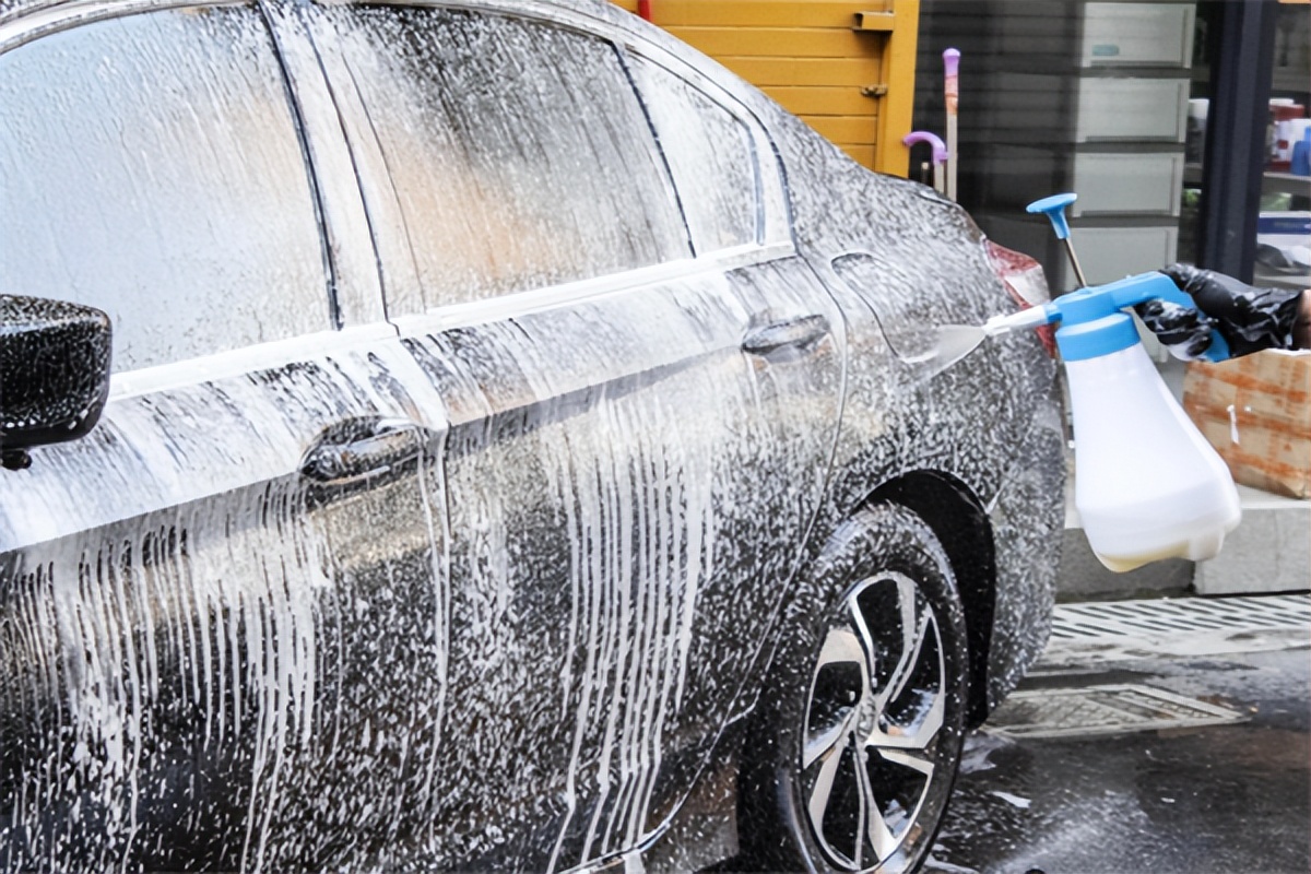 开一家汽车美容洗车店怎么样,怎么开好汽车美容店