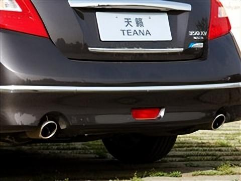 有颗强大心脏评全新日产天籁,日产天籁2021款2.0舒适版测试视频