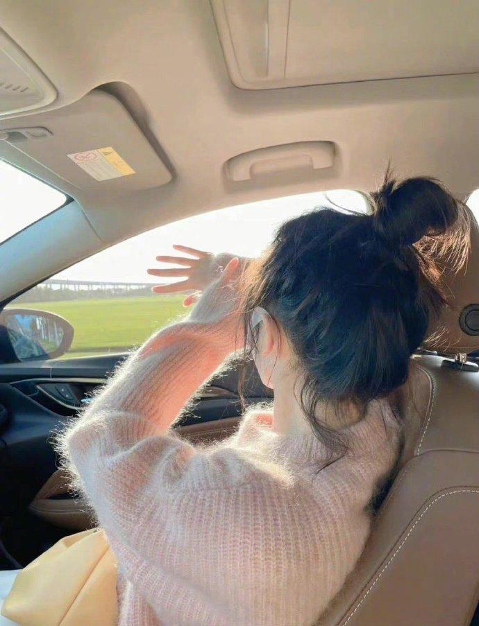 深爱后的伤害,水瓶座为什么会放弃深爱的人