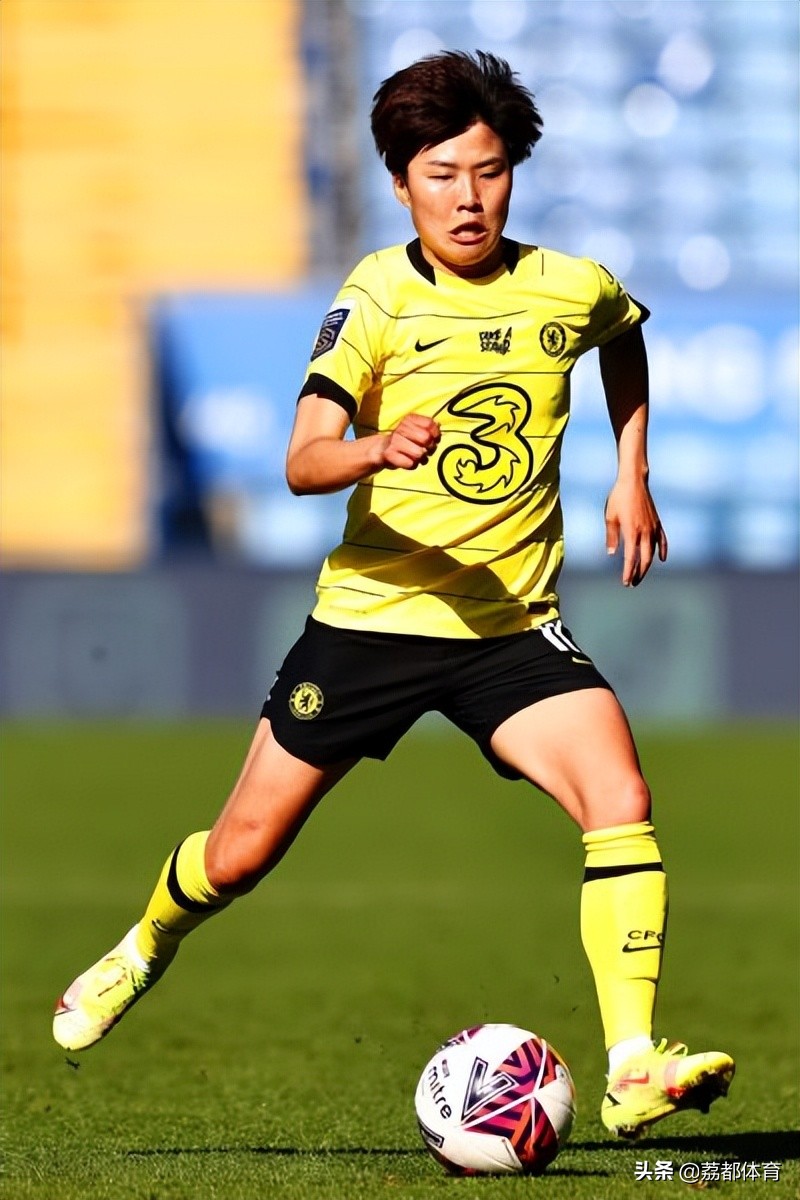 中国留洋女足球运动员,女足球运动员中国