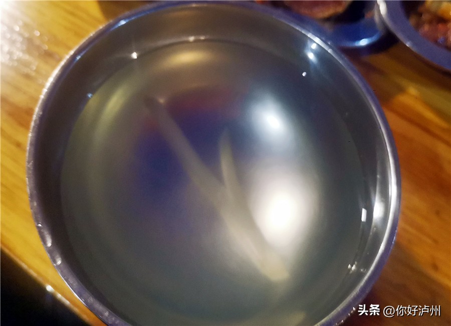 生意好到爆的夜宵店,老城区生意火爆的夜宵店