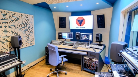 世界顶级音响品牌-芬兰GENELEC（真力）