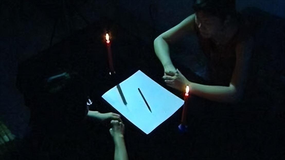 北京某高校女生请笔仙,女大学生请笔仙去世