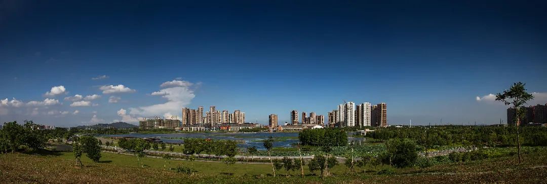 喜迎二十大|步道美球场亮，雨花人在家门口健身的幸福！