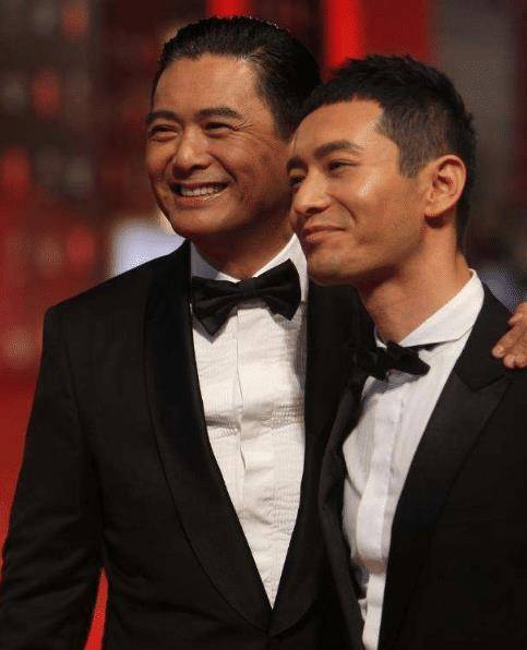 上海国际电影节红毯黄晓明,上海电影节黄晓明完整版