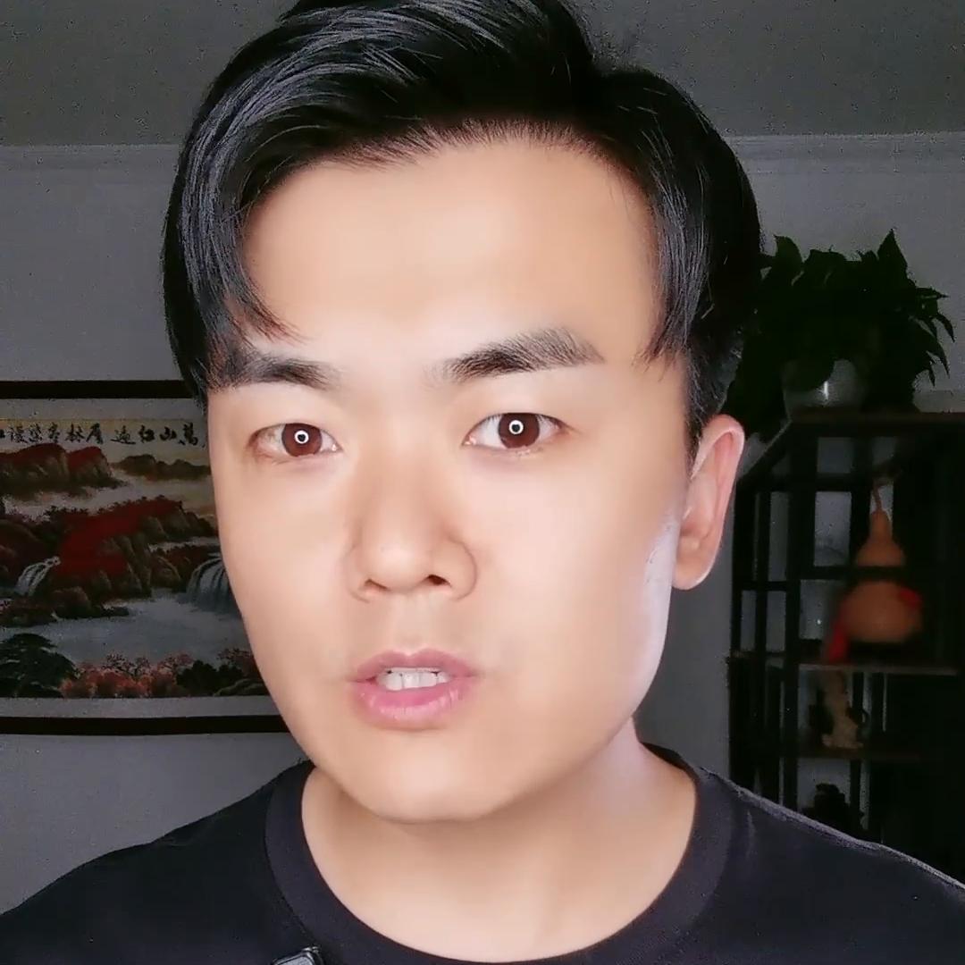 一个人创业适合做餐饮,一个人创业适合注册个体还是公司