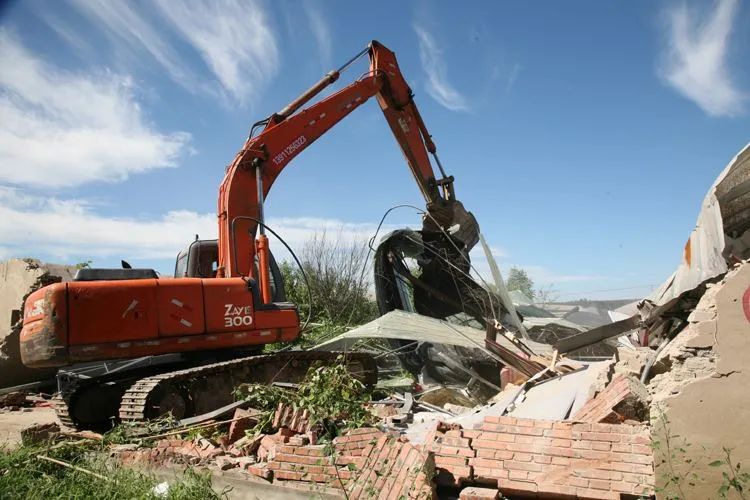 商用房遇*迁拆**维权困境重重，圣运律师教你逐一突破