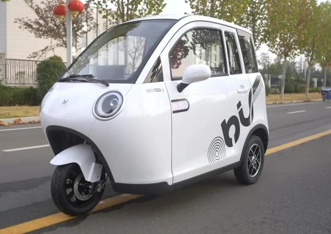 金彭三轮车最新款蚁客,金彭蚁客电动三轮车测评