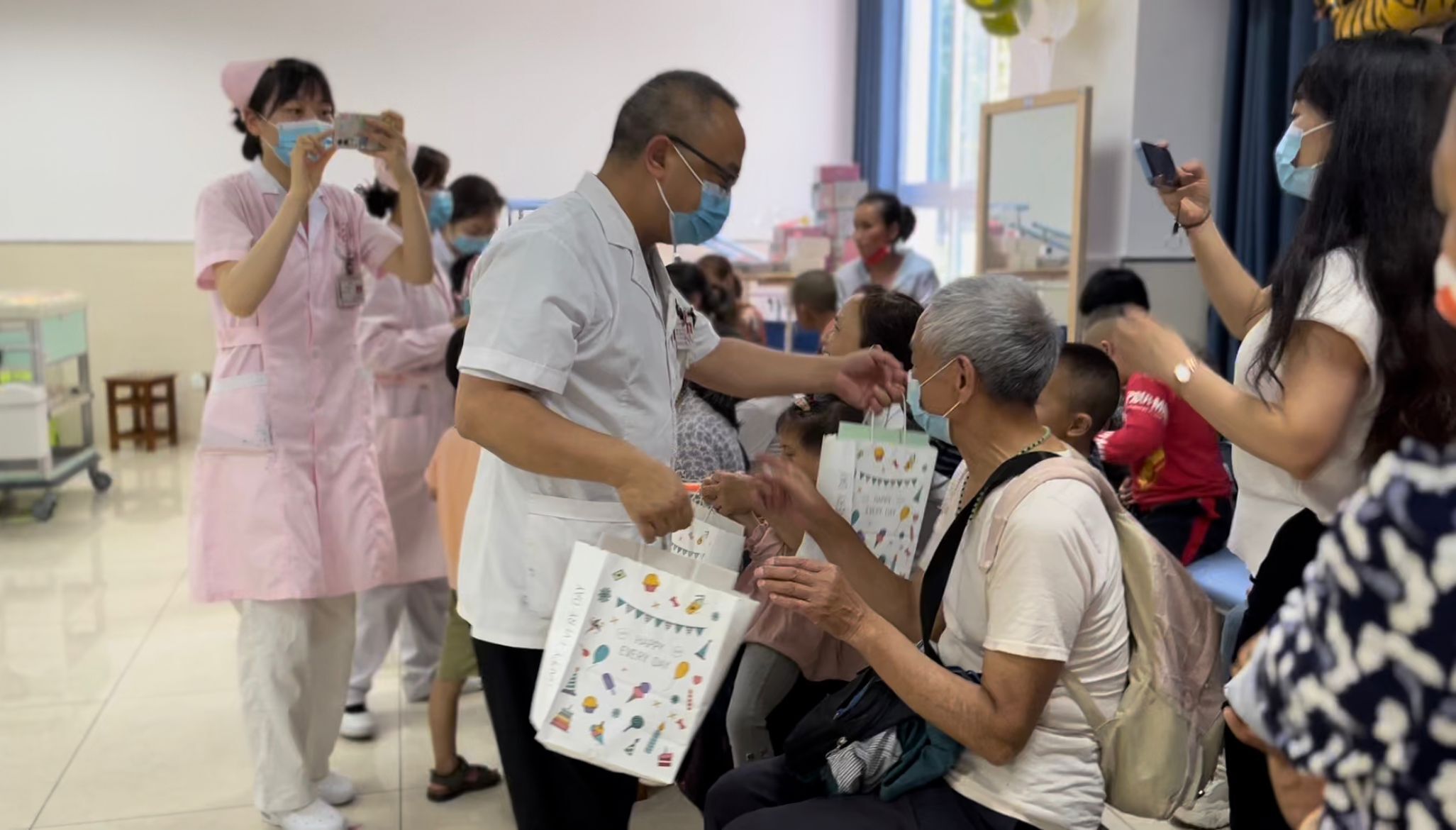 阳光助残活动第二场,阳光助残志愿活动报道