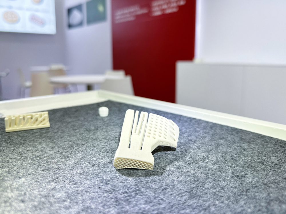 佳能SLM陶瓷3D打印亮相2023中国国际先进陶瓷展