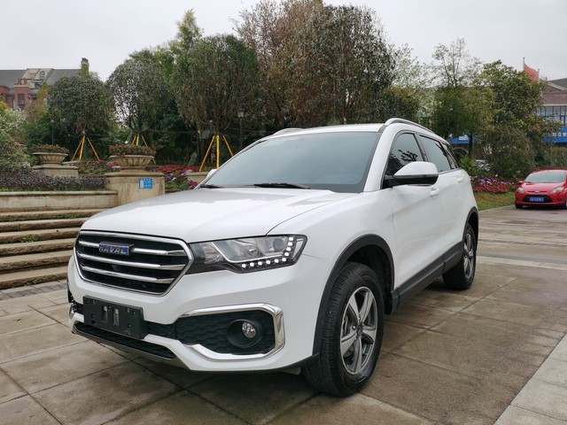 保值省油耐用3款15万级家用suv推荐,综合油耗动力操控15万块买什么车