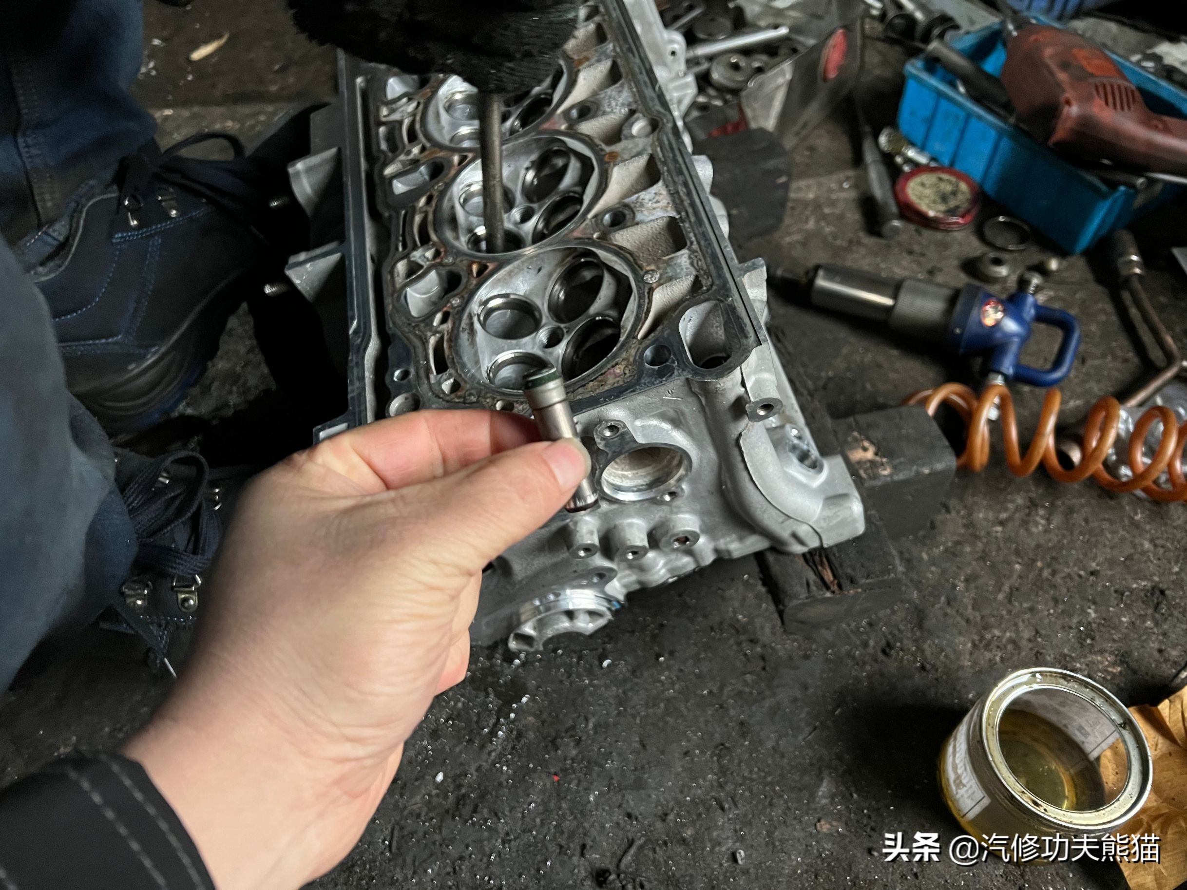 奥迪q5三代ea888烧机油是怎么回事,奥迪q5三代ea888不烧机油