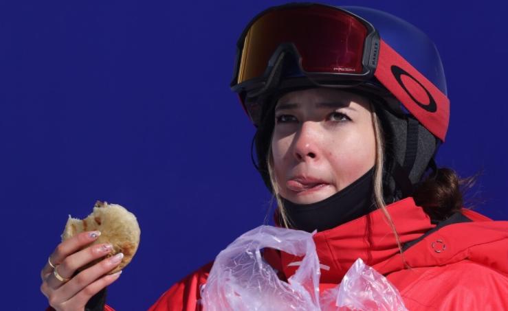 最近很火的00后明星,00后运动明星