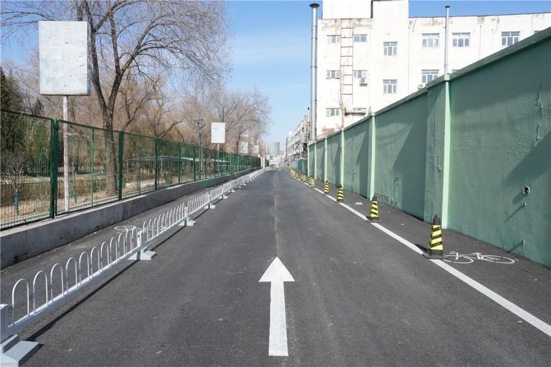 这条“上学路”，暖心！安心！