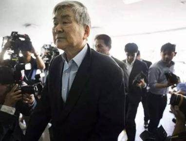 韩国财阀家族，姐姐逼停飞机妹妹水泼员工，原来和母亲息息相关