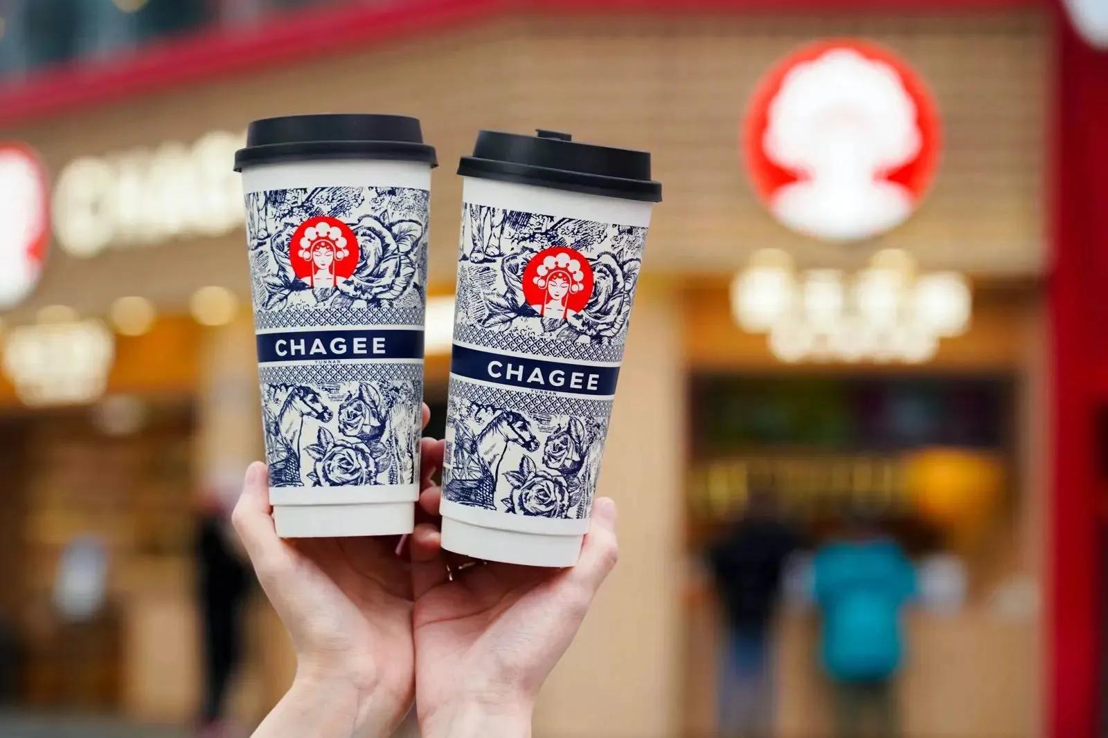 霸王茶姬为什么包装像迪奥,霸王茶姬新包装模仿什么大品牌