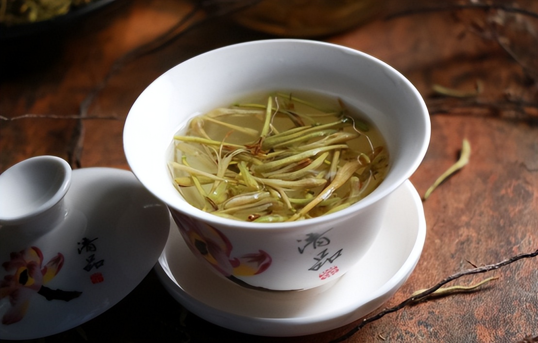 春日喝什么茶好,春天女人喝什么养颜抗衰老