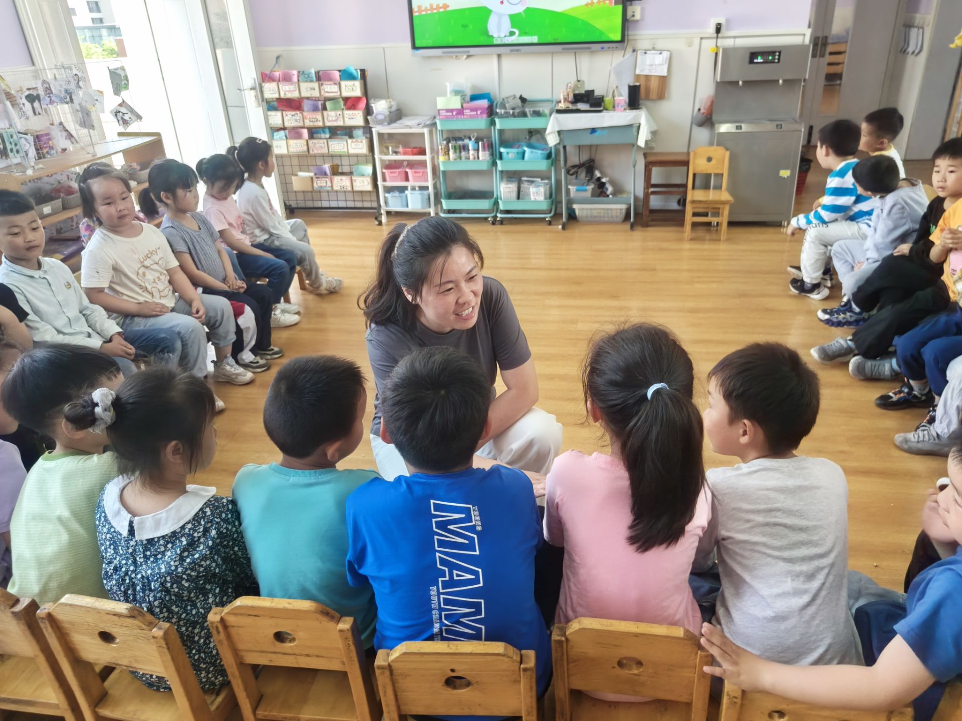 增加自信悦纳自我的内容,悦纳自我实现梦想