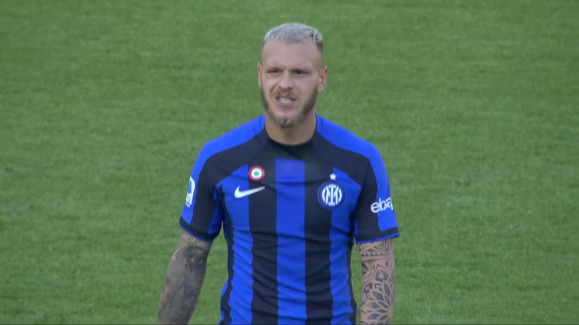 迪马尔科任意球破门,迪马尔科欧冠集锦