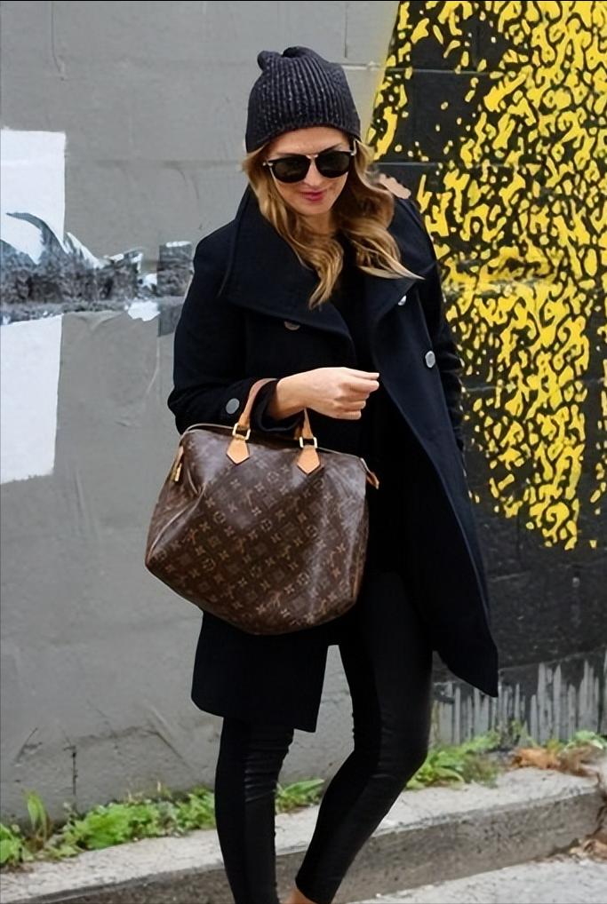 lv的包包真皮值得入手吗,lv有哪些单品值得购买