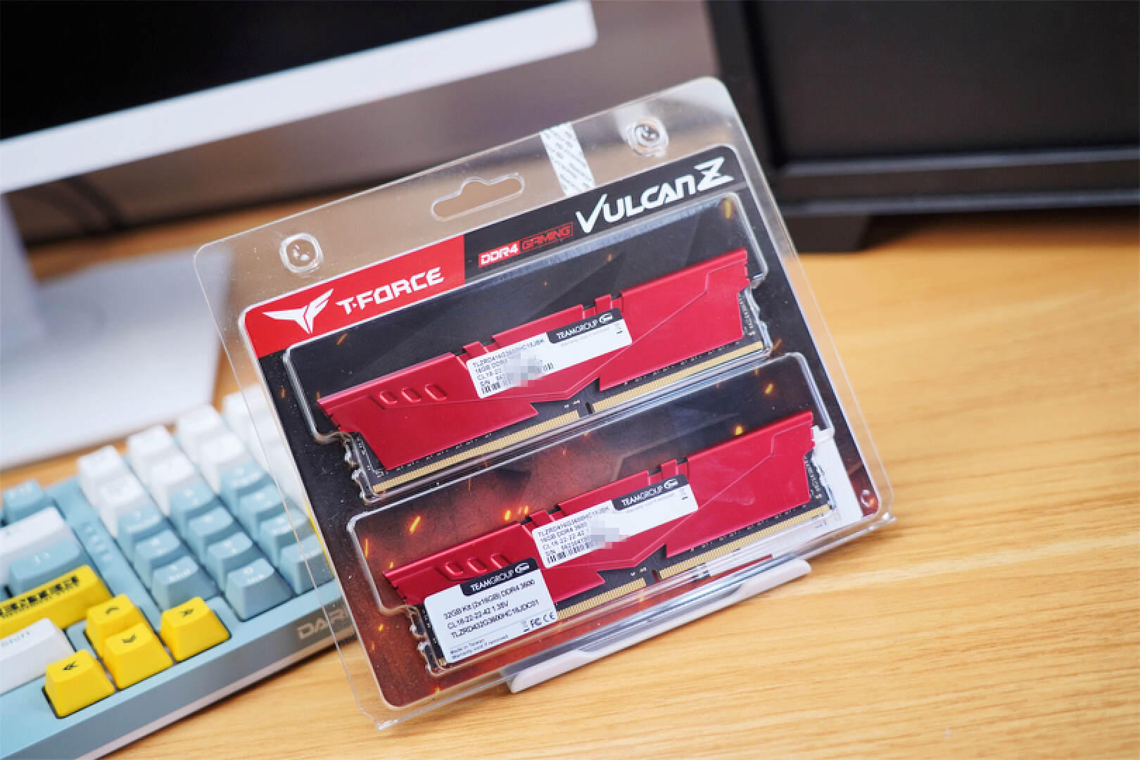 十铨火神16g内存条3200,十铨火神zddr48gb3200多少钱