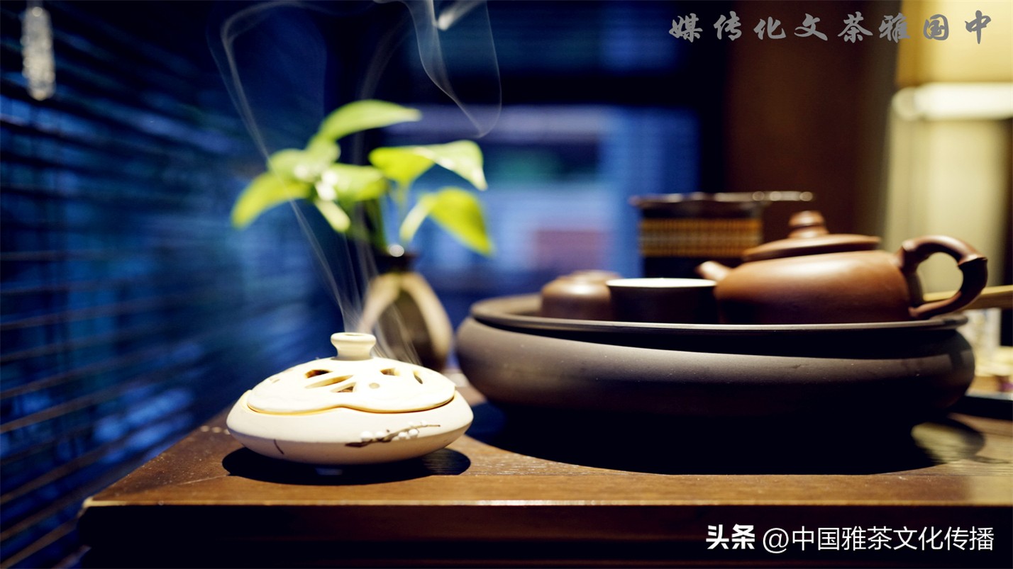 几缕茶香,一壶清茶几缕阳光几分优雅