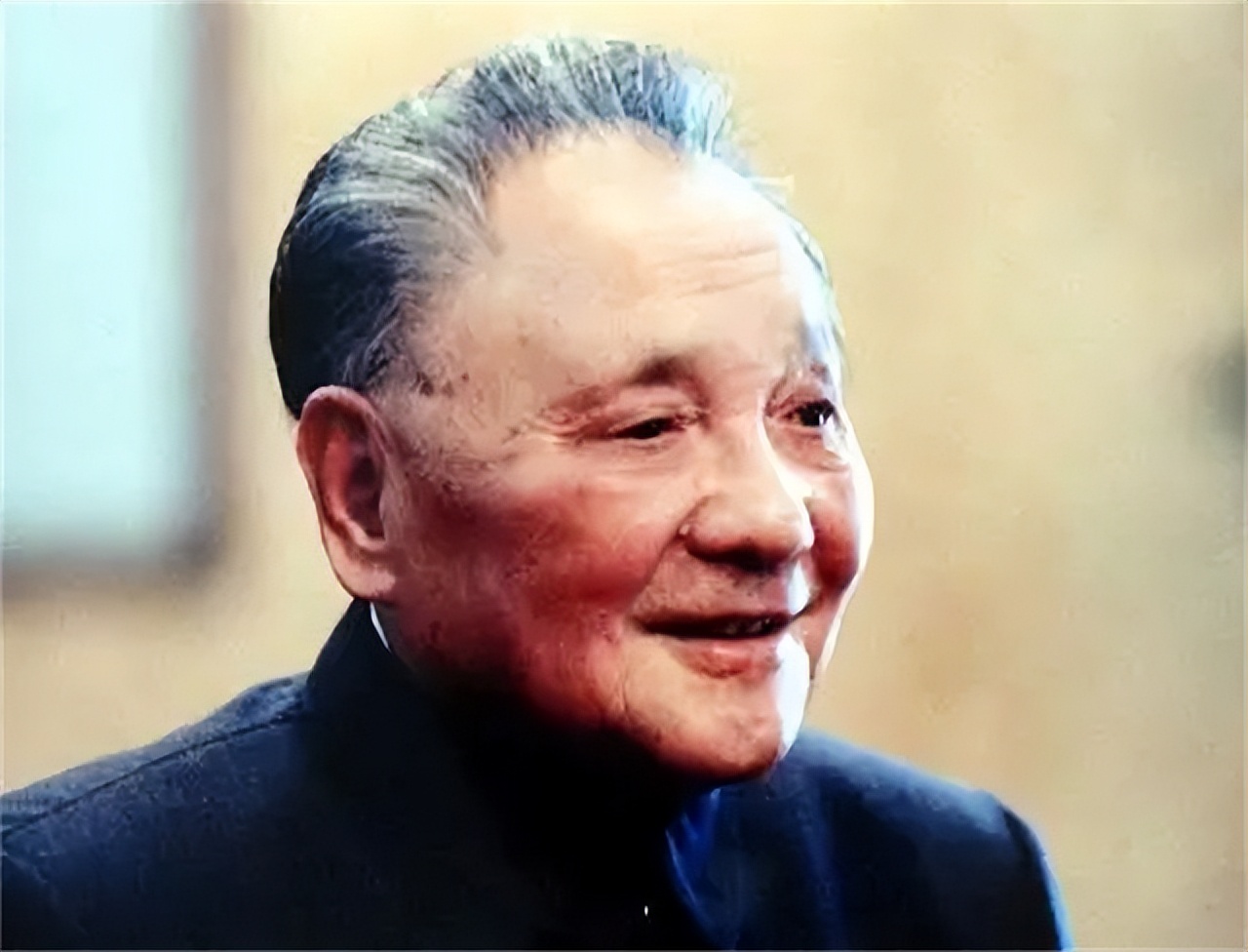 1997年邓公逝世,临终前对妻子卓琳说道:我还有一个心愿未了