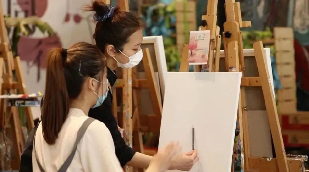 元宵逛夜市,逛元宵逛景点