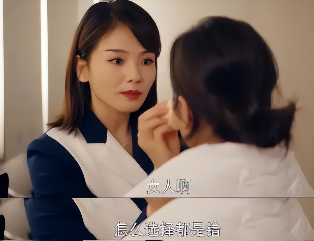 44岁刘涛变得越来越年轻了,43岁刘涛容颜耐看