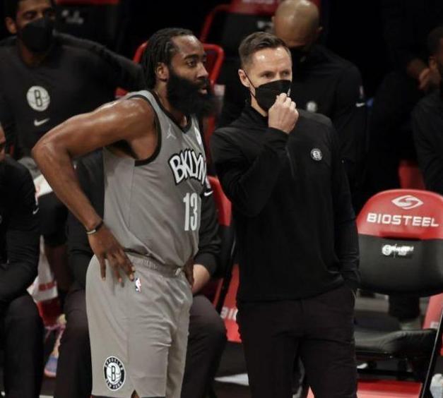 8分2板火箭加盟雷霆,有望加盟火箭的球员