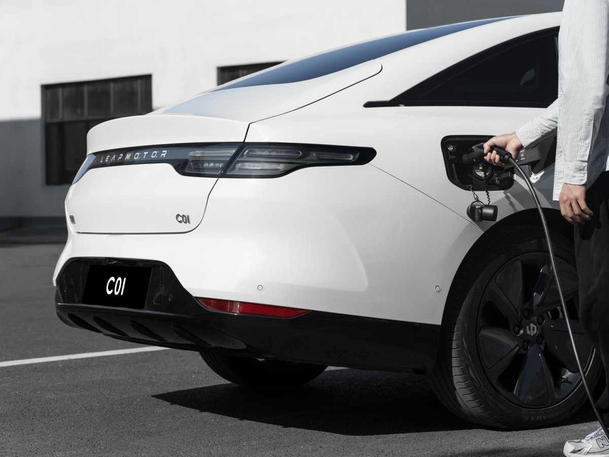 25万到30万之间纯电车首选哪款,10万以内口碑最好的三款纯电车