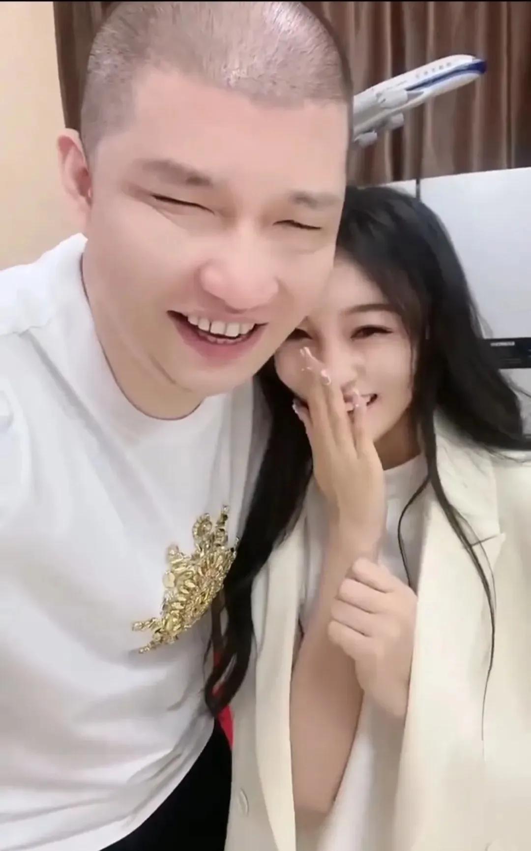 辛巴和二驴快手视频,快手二驴和辛巴谁最厉害视频