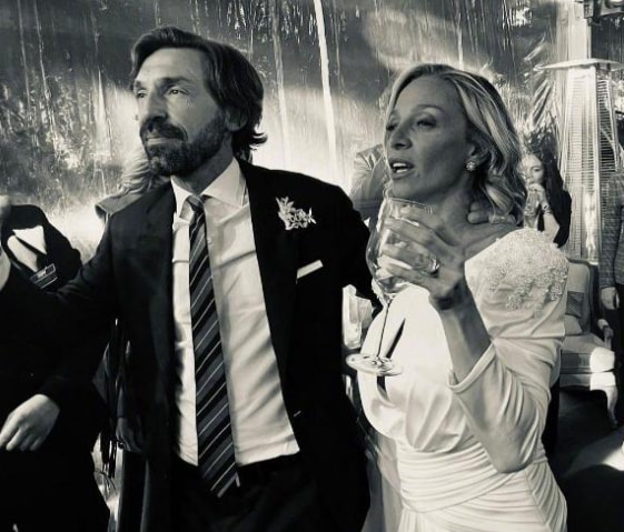 老来俏！42岁足坛巨星与女友步入婚姻殿堂，与前妻的儿子都19岁了