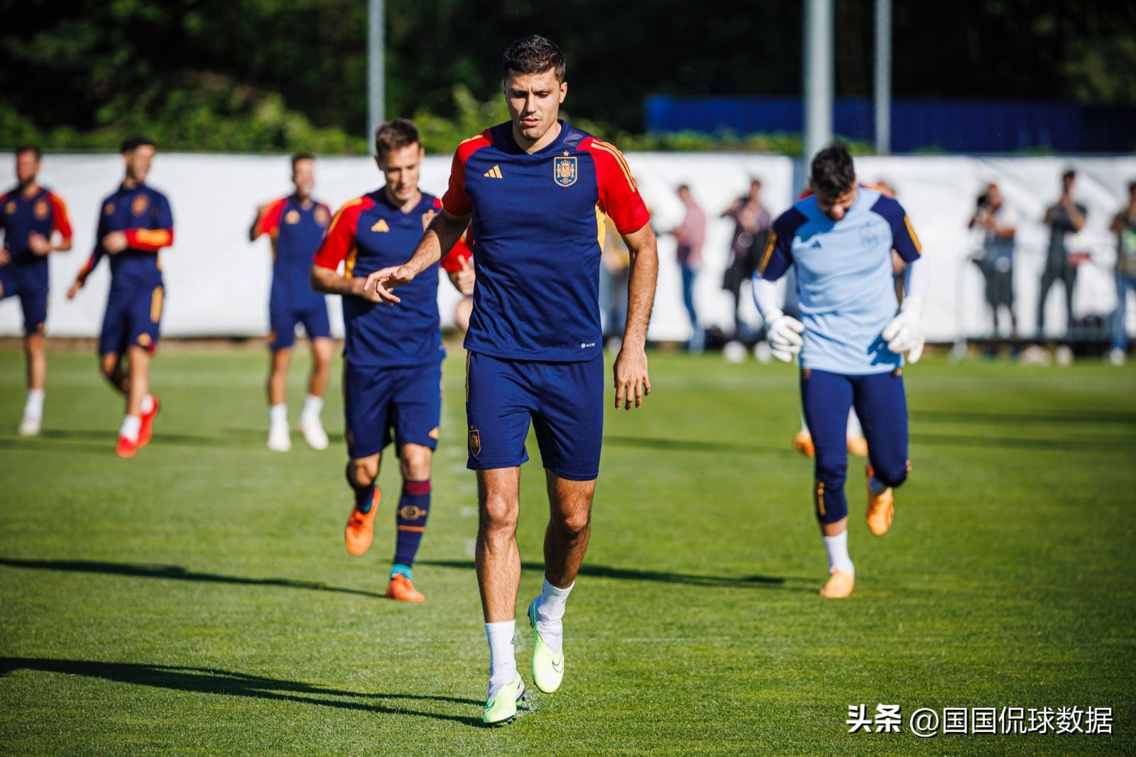 欧国联西班牙vs瑞士佩德里,曼奇尼意大利vs比利时