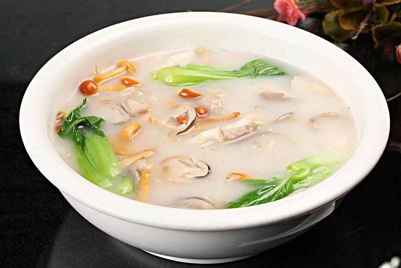 夏天炎热喝什么汤既营养又解暑呢,几款适合夏季喝的解暑养生汤