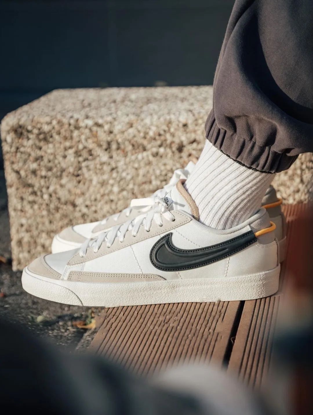 nike开拓者blazer红,nike开拓者blazer橙色大logo