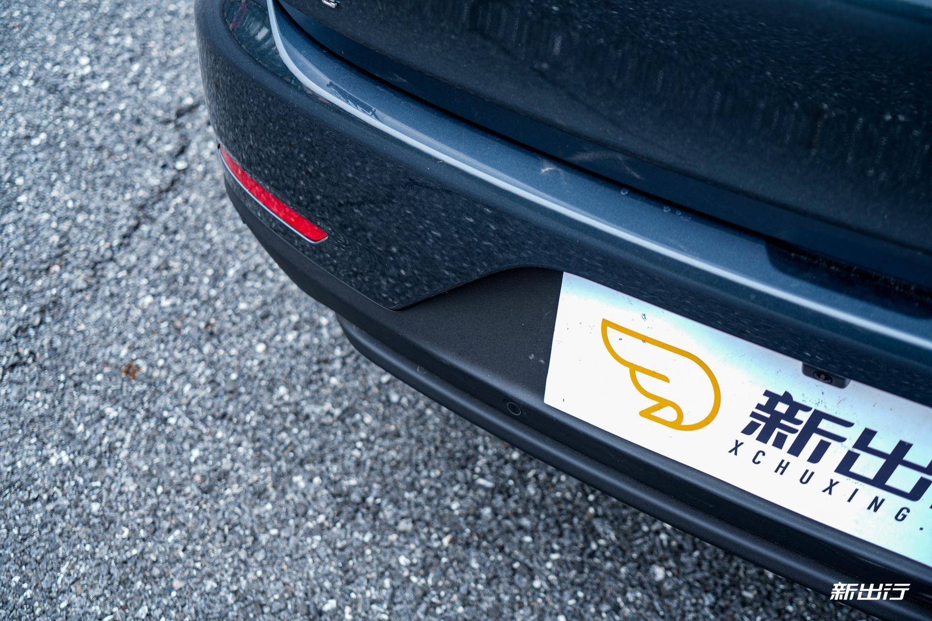 15万的中型SUV体验如何?静态实拍零跑23款C11