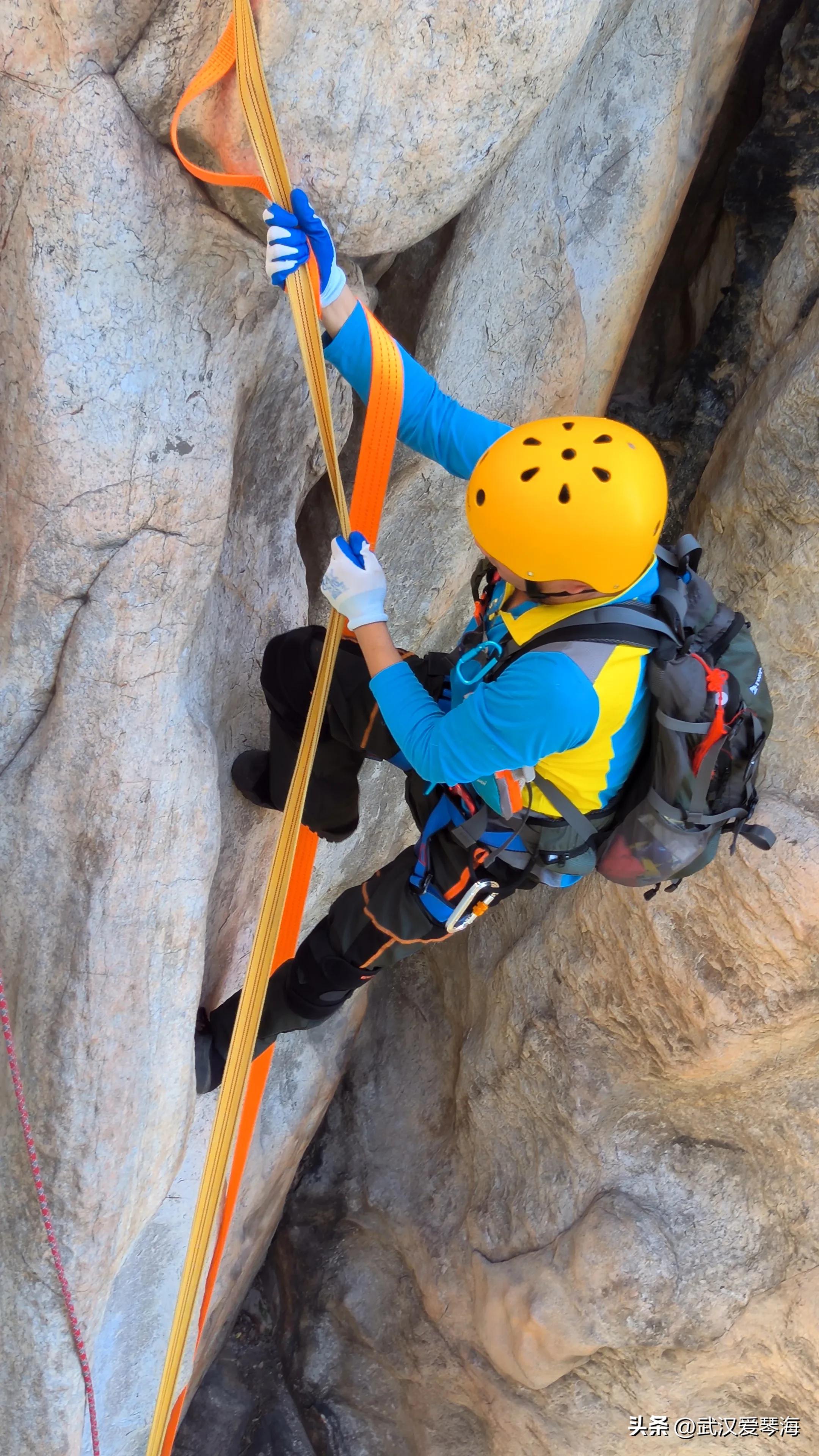 嵩山鱼道鱼脊线全景,嵩山虎头崖攀爬