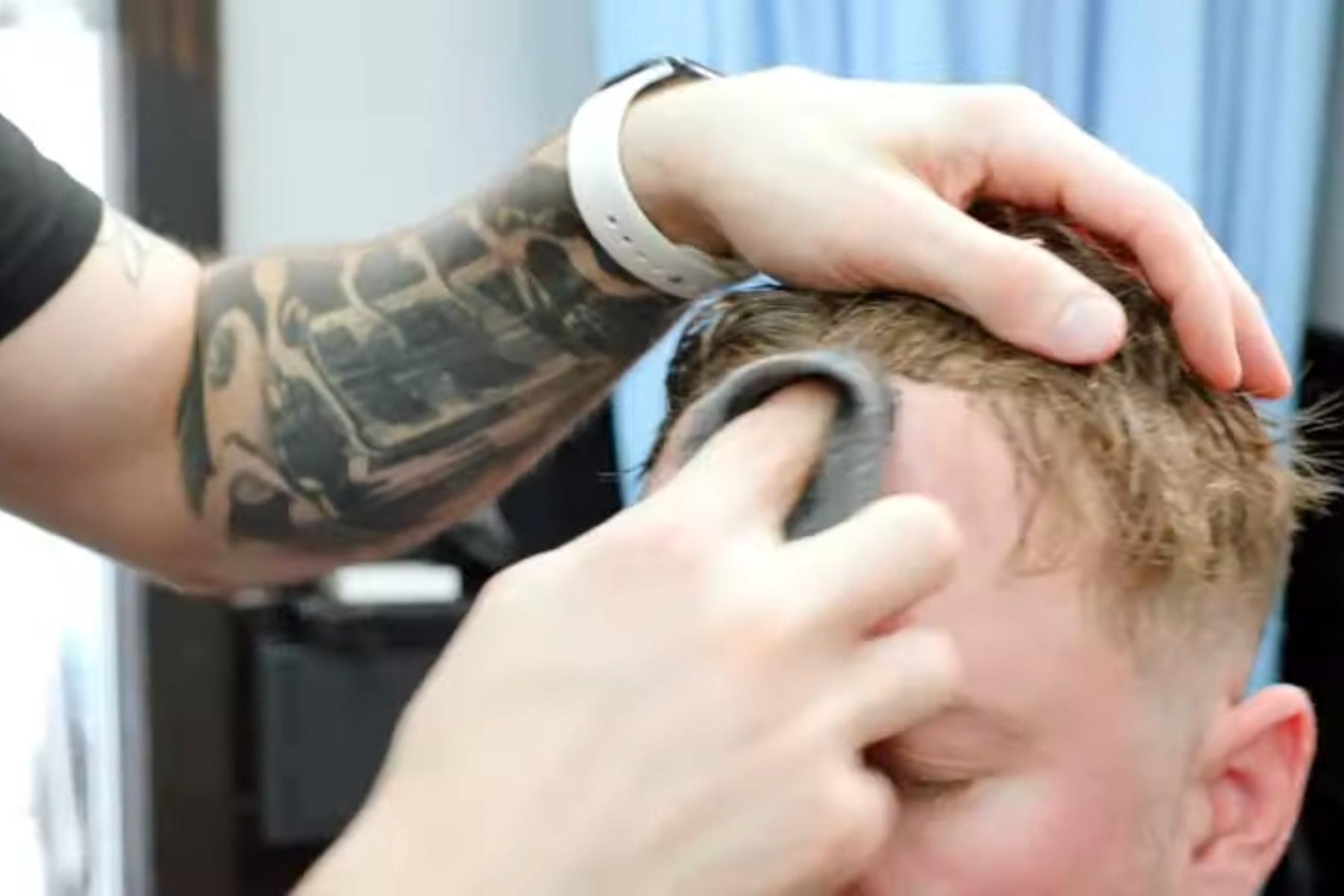 戴假发用的胶怎么清洗,假发上的粘胶怎么清理