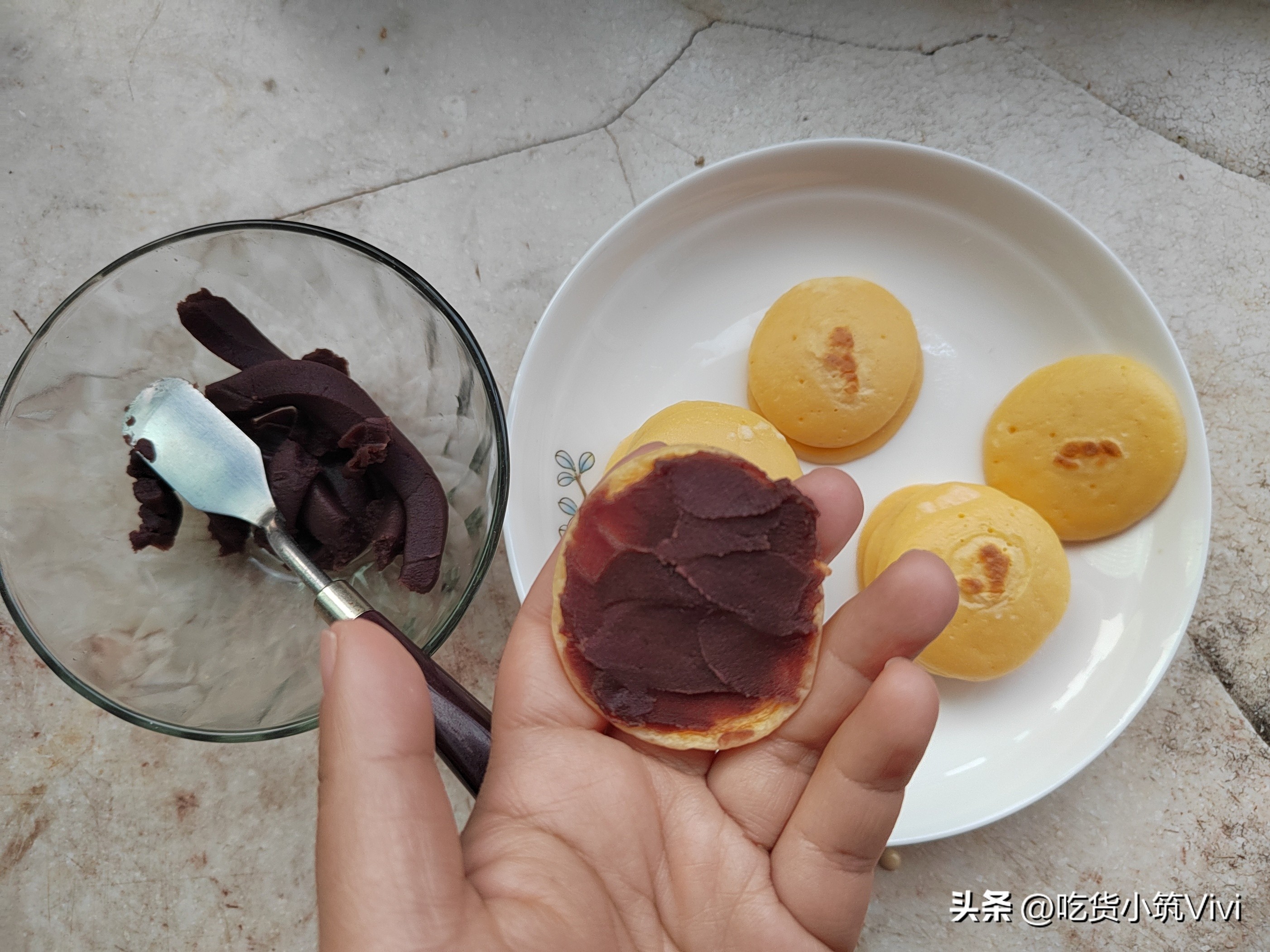 怎样做出哆啦a梦同款的铜锣烧,两种方法制作哆啦a梦记忆面包