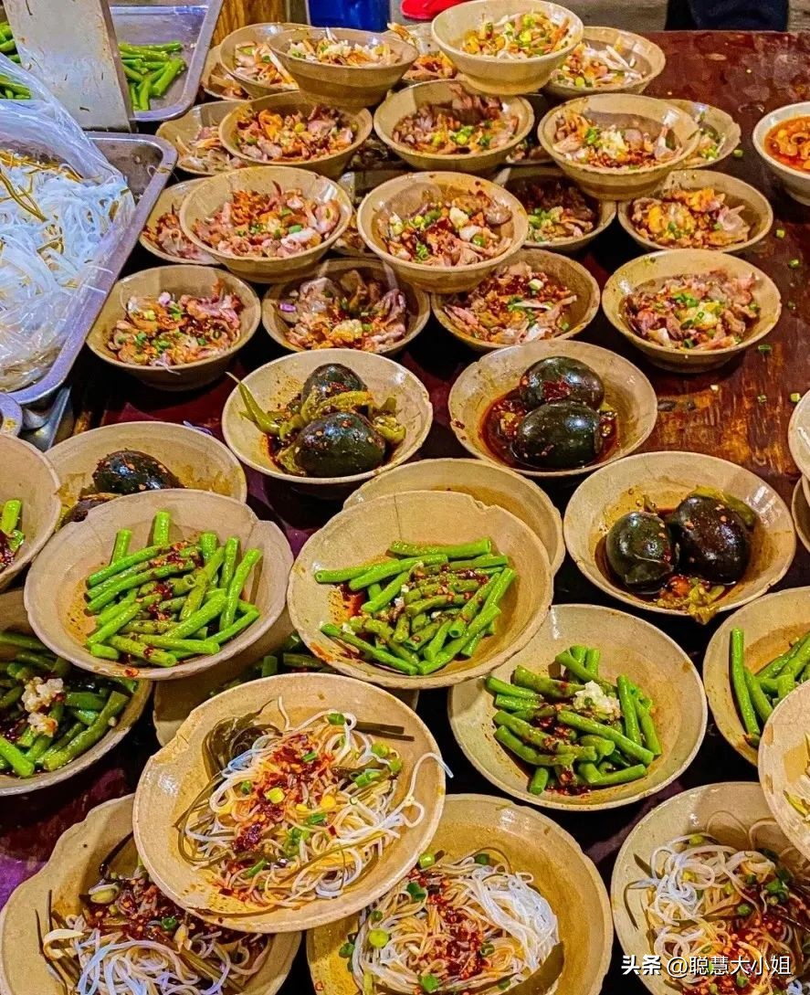 重庆有哪些值得推荐的美食店,那些不需要营销的地道重庆美食