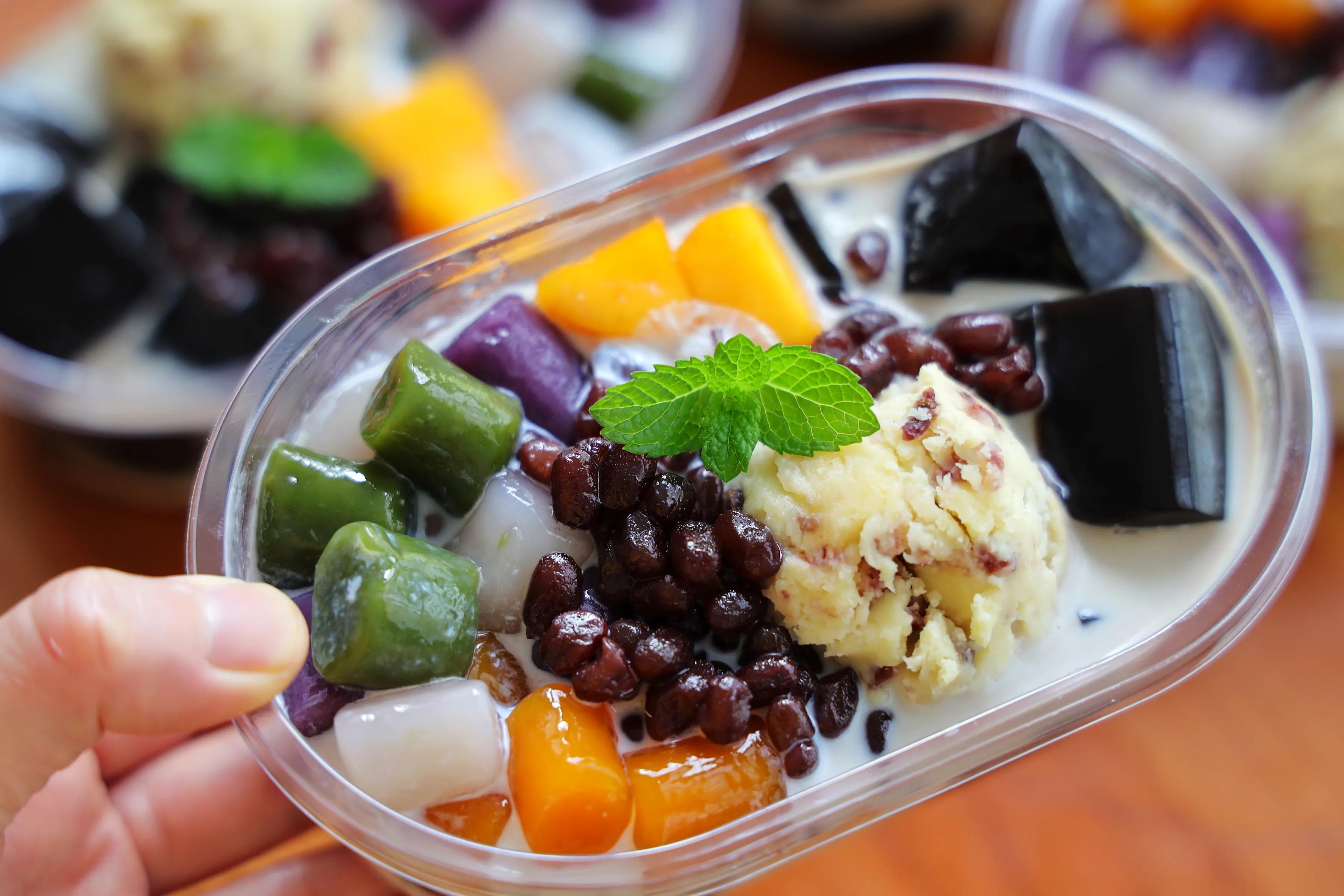 在家做的芋圆小甜品,甜品店里面的甜品怎么做