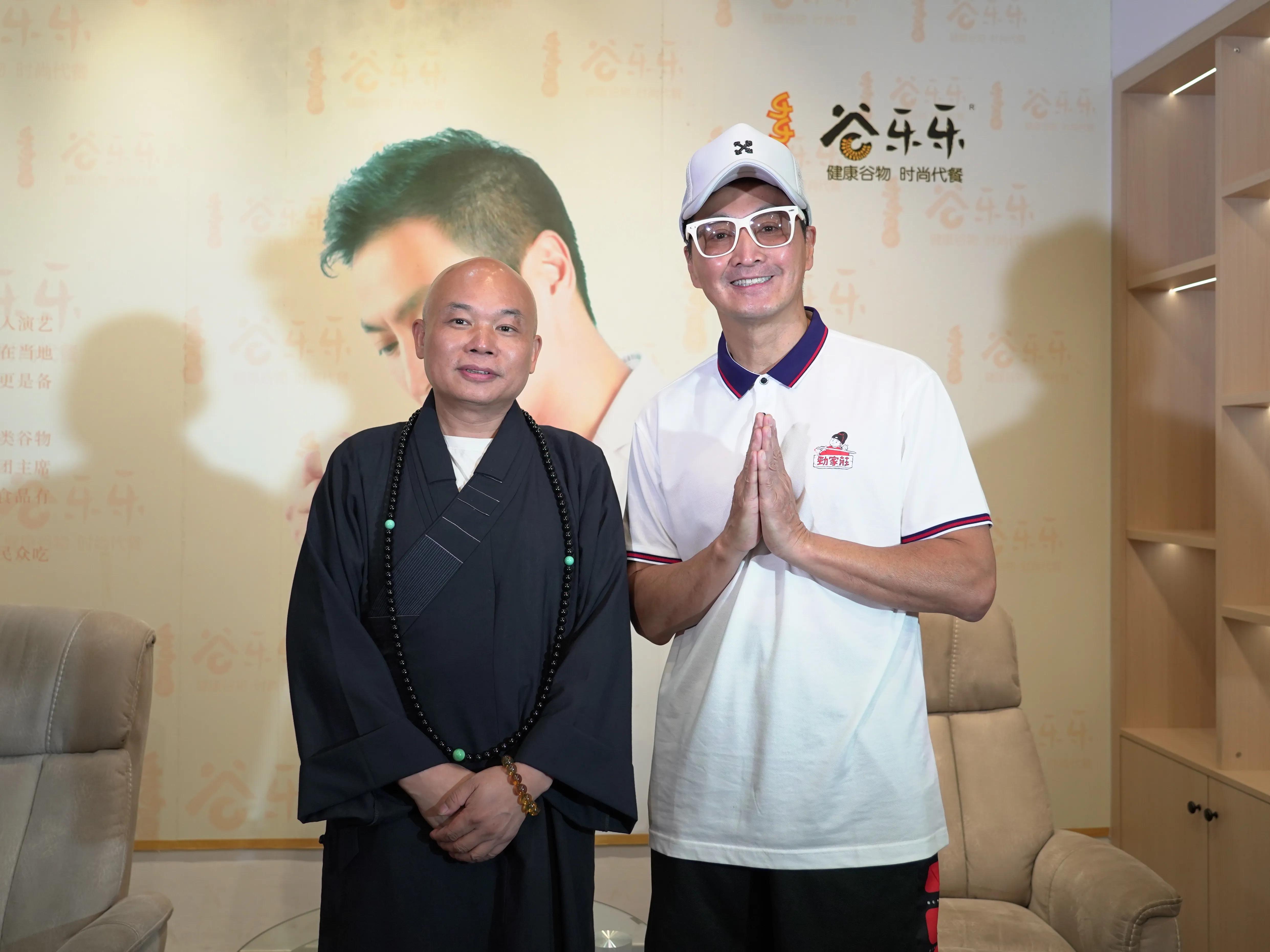 展昭何家劲至今单身,展昭何家劲为啥退出演艺圈