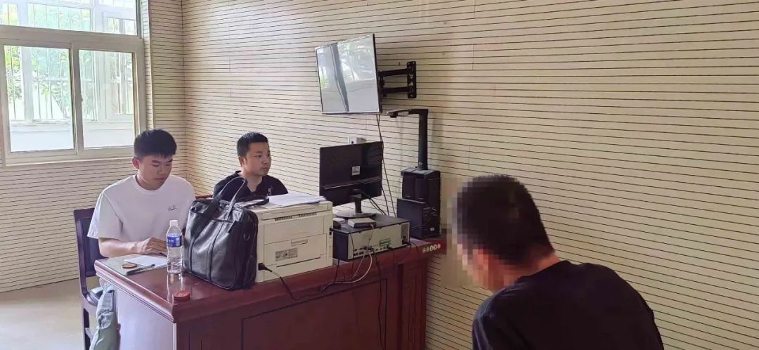 男子网络刷单被骗,麻城警方追回全部损失获赞!