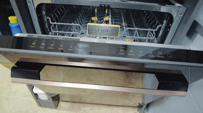 选洗碗机就要嵌入式,怎么选择洗碗机看完这篇秒懂了