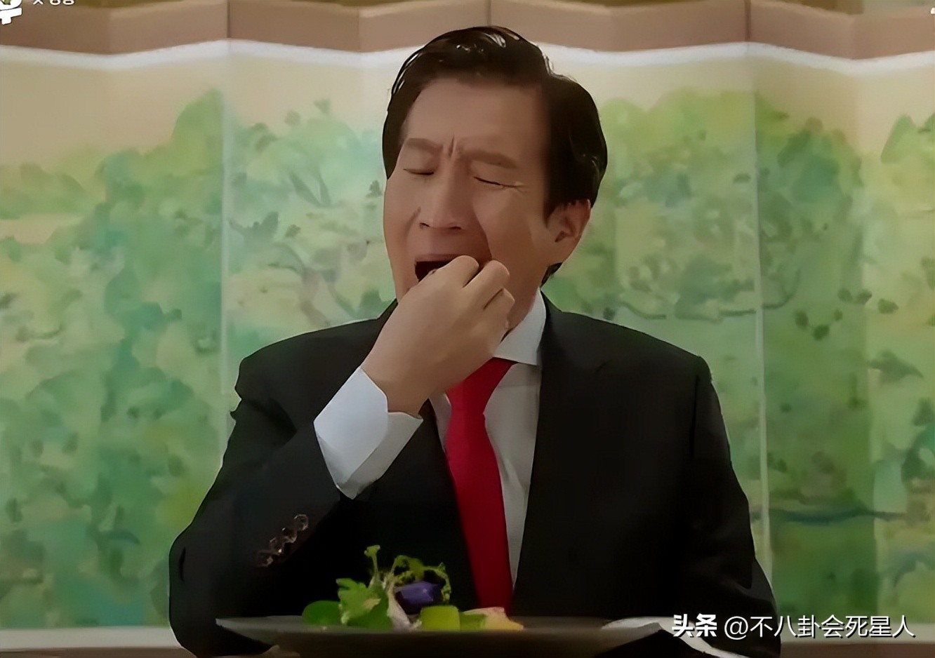 韩国抄袭中国彩妆视频,韩国抄袭中国古装剧服饰